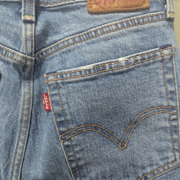 Levi's Light Blue Straight Jeans - Picture 4 of 7